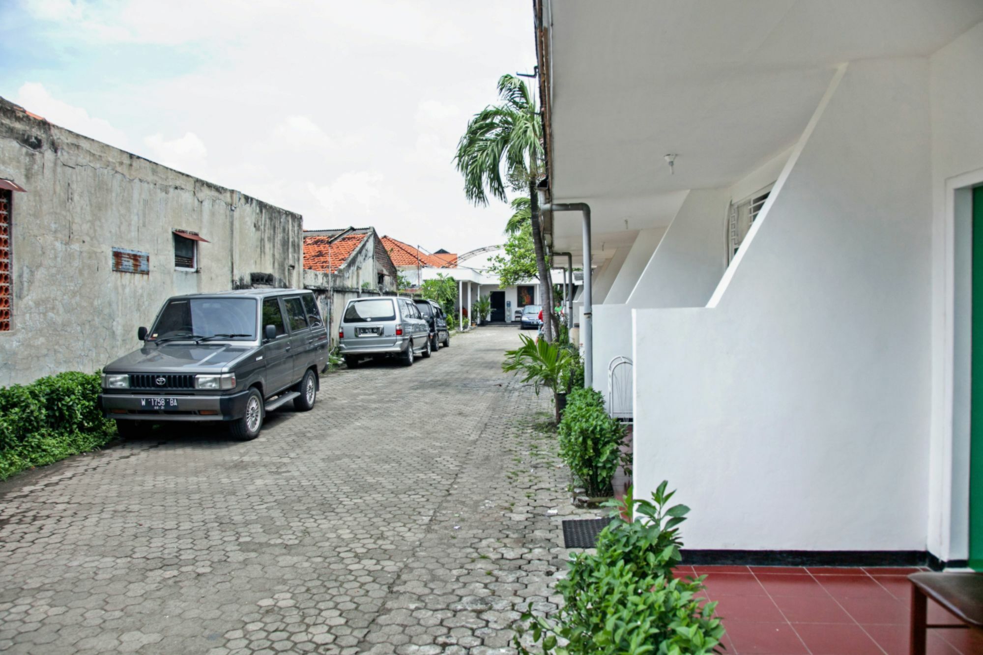 Reddoorz Near City Of Tomorrow Mall Surabaya Luaran gambar