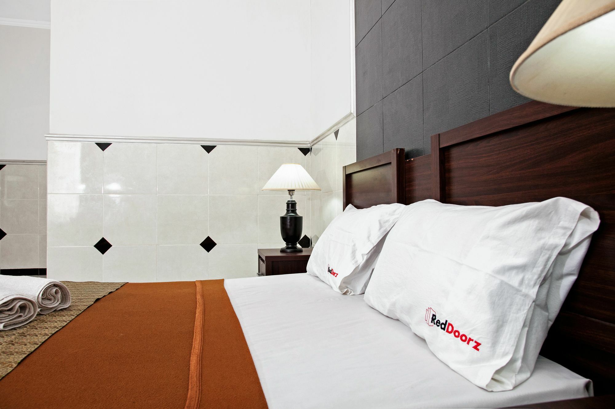 Reddoorz Near City Of Tomorrow Mall Surabaya Luaran gambar